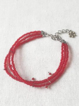 Vòng Tay Lắc Tay Thiết Kế Hạt Cườm Nhật Sắc Đỏ Whale Handmade