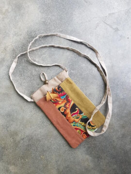 Túi điện thoại đeo 07