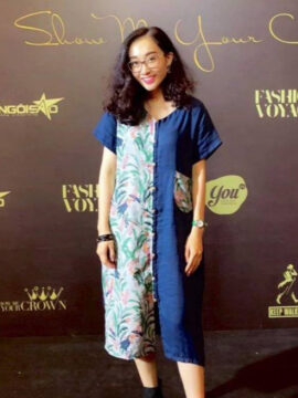 ĐẦM SUÔNG LINEN CÓ TAY CỔ TIM HỌA TIẾT CHIM MUÔN NHIỆT ĐỚI NỀN XANH BIỂN *tạm hết*