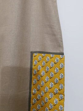 ĐẦM LINEN THIẾT KẾ  NÚT GIỮA, HAI TÚI PHỐI HOA FIMM