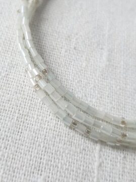 Vòng Tay Lắc Tay Thiết Kế Hạt Cườm Nhật Sắc Xanh Sáng Ánh Bạc Whale