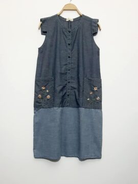 ĐẦM LINEN THIẾT KẾ GHÉP VẢ CÓ TAY FORM NHỎ THÊU HOA CÚC FIMM