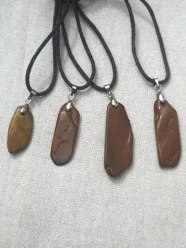 Dây Chuyền Đeo Cổ Đá Thô Nâu Năng Lượng Tự Nhiên Móc Khoen
