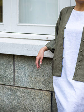 ÁO KHOÁC LINEN MÀU XANH RÊU NÚT CÀI TRẺ TRUNG PHONG CÁCH KIMONO NHẬT