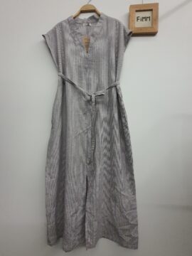 Đầm Cổ V Có Ve Sợi Xám