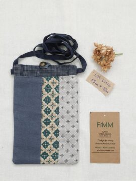 Túi điện thoại đeo 09